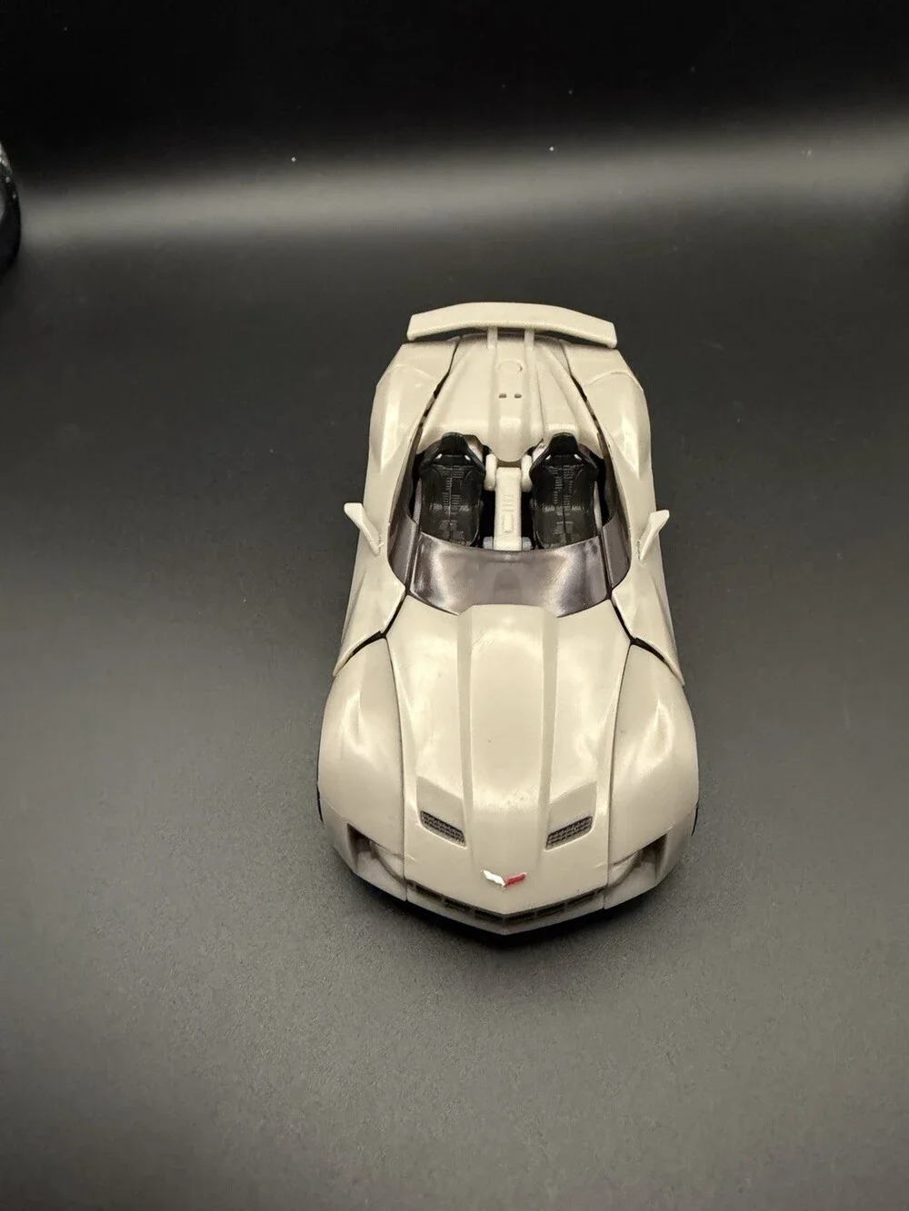 Transformers: Dark of the Moon (DOTM) Deluxe Class Sideswipe